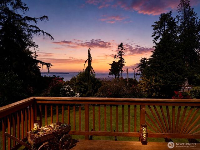 3459 Marine View Drive, Greenbank, WA 98253