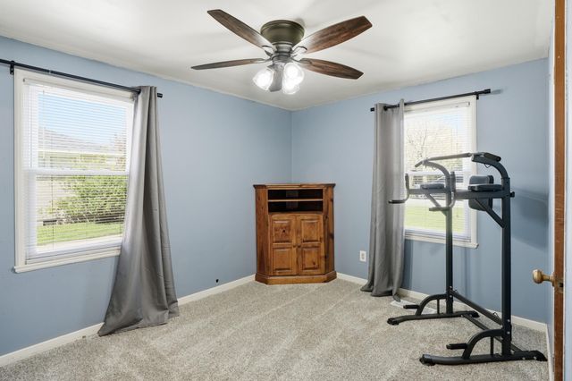8236 Ellsworth Place, Merrillville, IN 46410