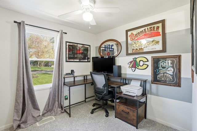 8236 Ellsworth Place, Merrillville, IN 46410