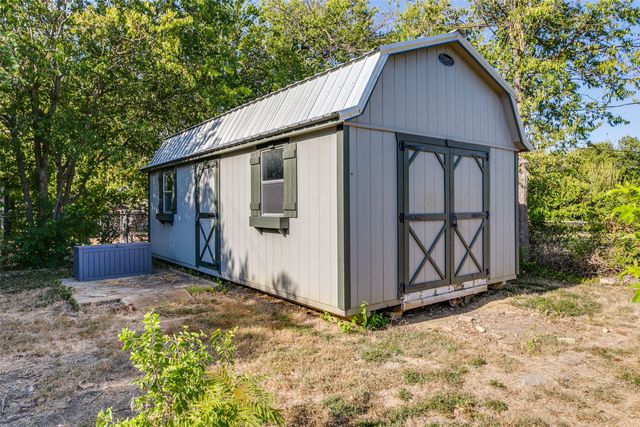 5205 Trail Lake Drive, Fort Worth, TX 76133