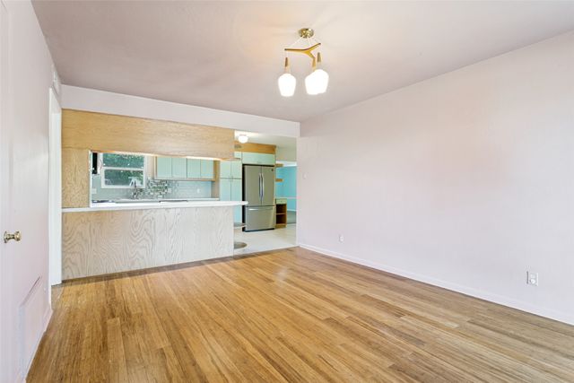 5205 Trail Lake Drive, Fort Worth, TX 76133
