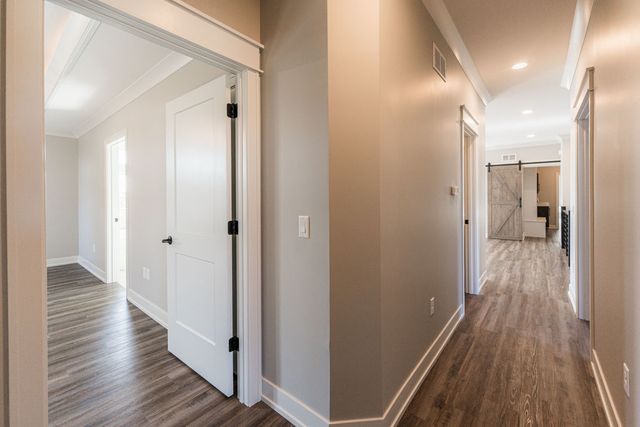 734 Independence Avenue, Sycamore, IL 60178