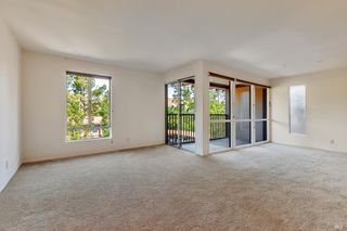 94 Forest Ln, San Rafael, CA 94903