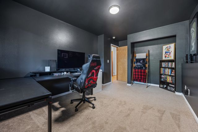 4775 Townsite Place S, Fargo, ND 58104