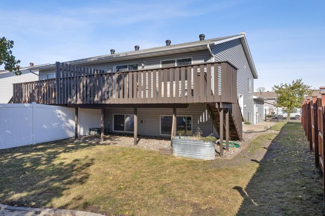 4775 Townsite Place S, Fargo, ND 58104