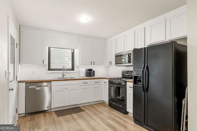 1798 Trophy Drive, Marietta, GA 30062