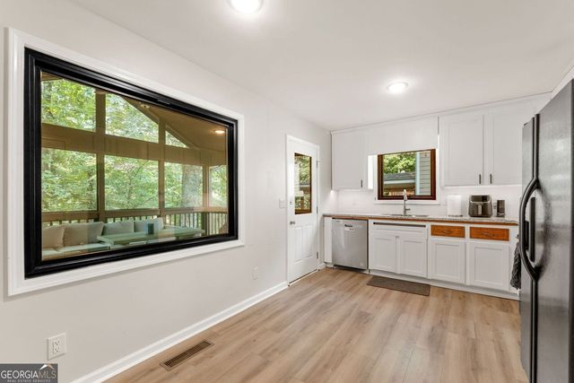 1798 Trophy Drive, Marietta, GA 30062