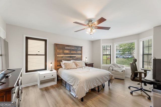 1798 Trophy Drive, Marietta, GA 30062