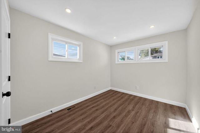 8 MARLEY NECK, Glen Burnie, MD 21060