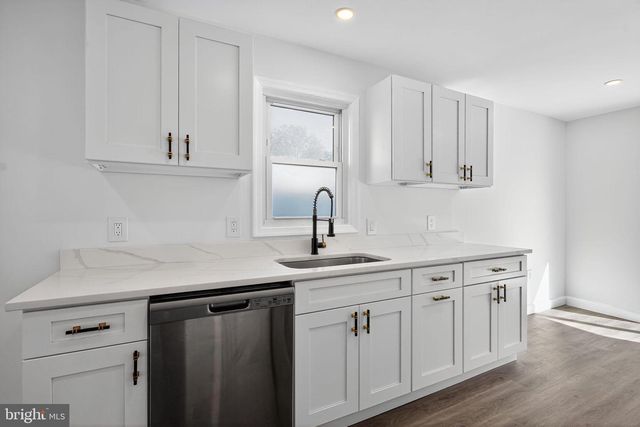 8 MARLEY NECK, Glen Burnie, MD 21060