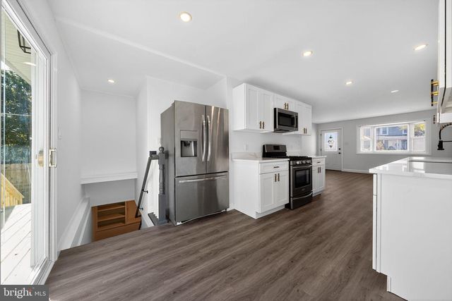 8 MARLEY NECK, Glen Burnie, MD 21060