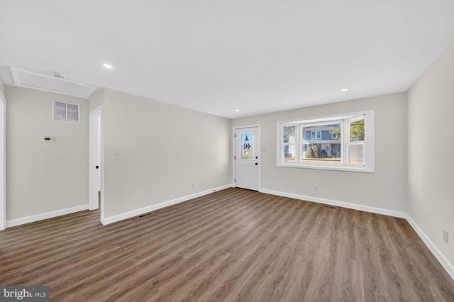 8 MARLEY NECK, Glen Burnie, MD 21060