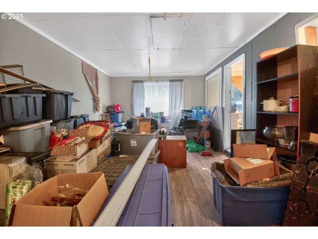 550 N WASSON St, Coos Bay, OR 97420