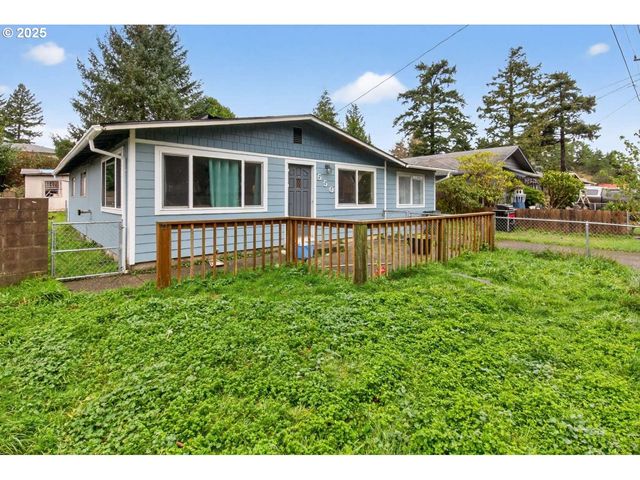 550 N WASSON St, Coos Bay, OR 97420