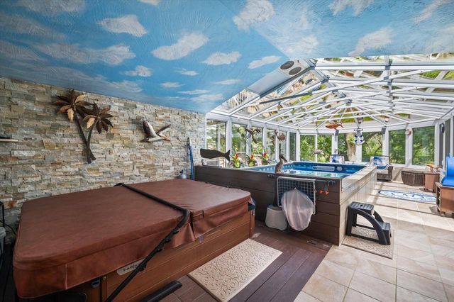 2809 Killarney COURT, West Bend, WI 53095