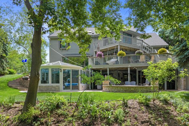 2809 Killarney COURT, West Bend, WI 53095
