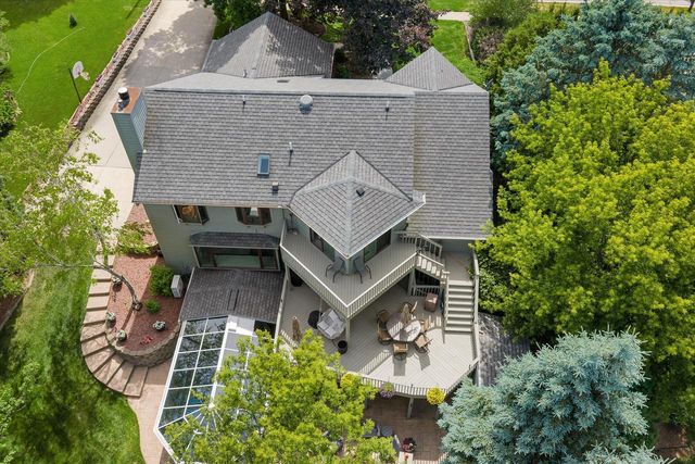2809 Killarney COURT, West Bend, WI 53095