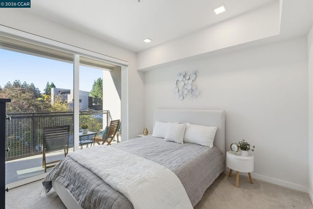 1605 Riviera Ave 404, Walnut Creek, CA 94596