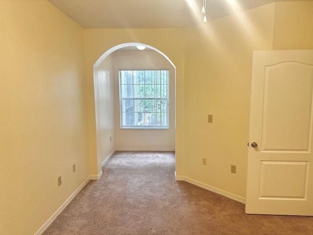 116 SW Peacock Blvd Apt 9-102 St, Port St Lucie, FL 34986