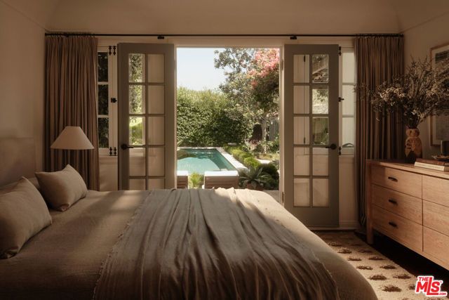 843 Princeton Street, Santa Monica, CA 90403