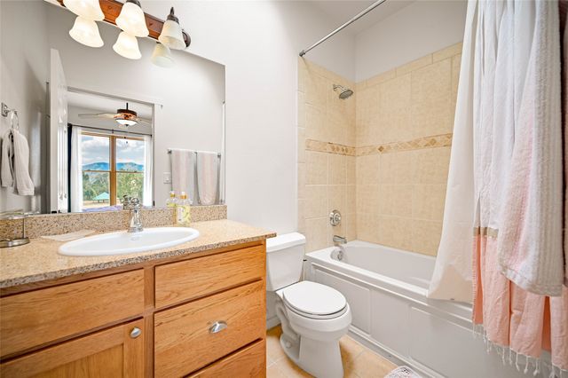 601 San Mateo Road W 196, Santa Fe, NM 87505