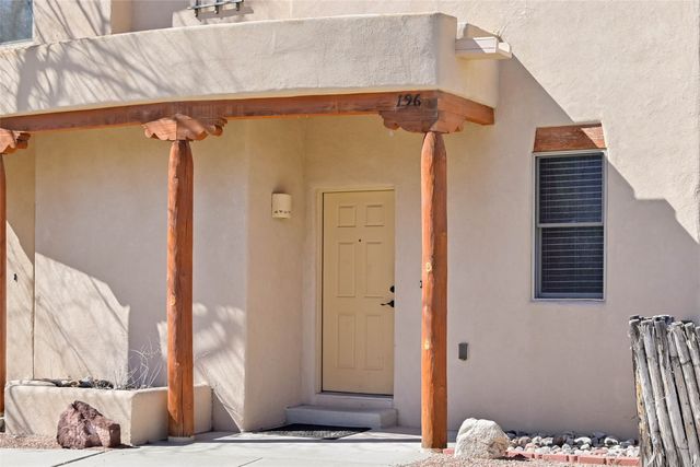 601 San Mateo Road W 196, Santa Fe, NM 87505