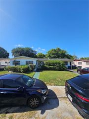 1970 NW 187th Ter, Miami Gardens, FL 33056