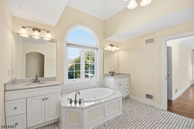 1004 Penny Ln, Scotch Plains Twp., NJ 07076