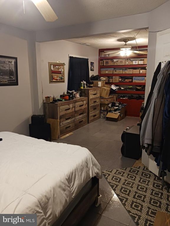 Image 9 of property listing at 14 TAXI WAY, Baltimore, MD 21220