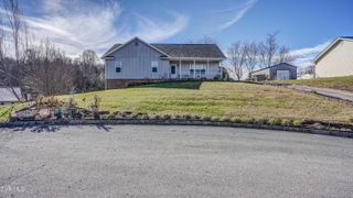212 Pine Bark Drive, Jonesborough, TN 37659