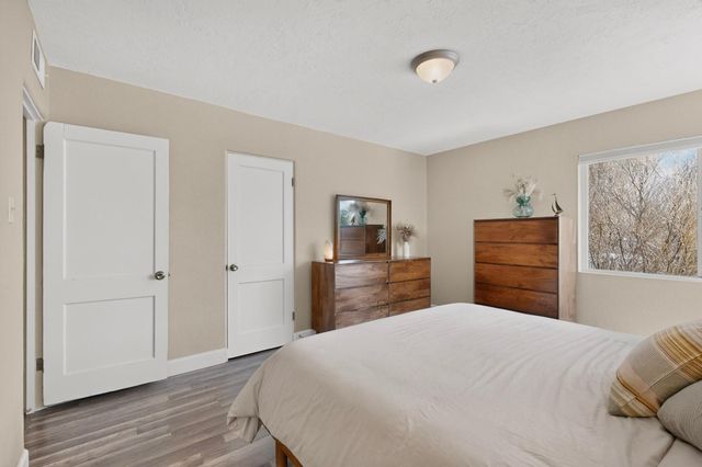 7907 Indian School Road NE, Albuquerque, NM 87110