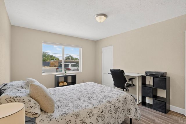 7907 Indian School Road NE, Albuquerque, NM 87110