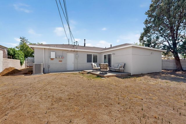 7907 Indian School Road NE, Albuquerque, NM 87110