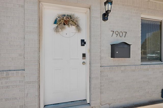 7907 Indian School Road NE, Albuquerque, NM 87110