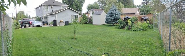 1106 Buwalda Ln, Yakima, WA 98901