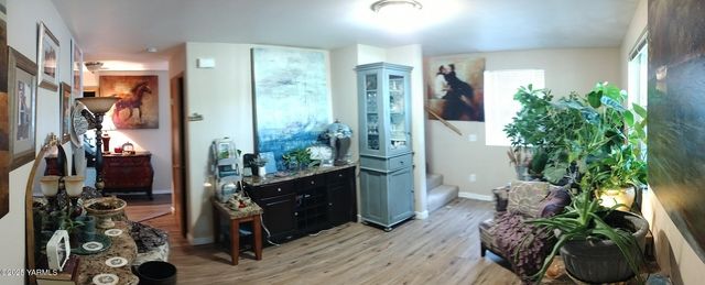 1106 Buwalda Ln, Yakima, WA 98901