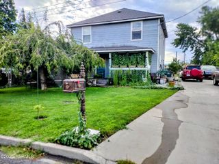 1106 Buwalda Ln, Yakima, WA 98901