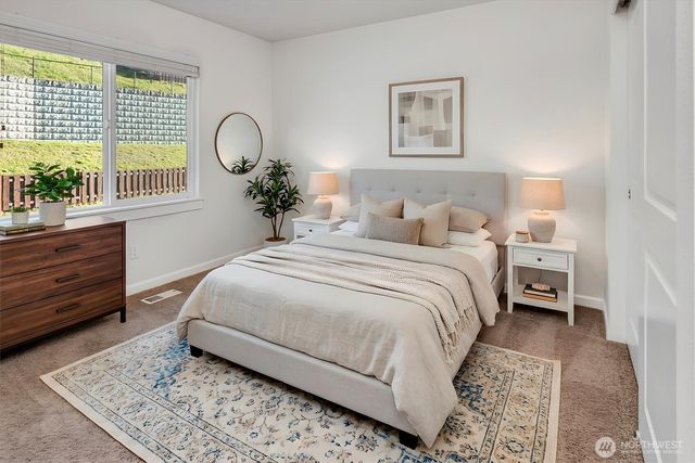 20024 90th Place S, Kent, WA 98031