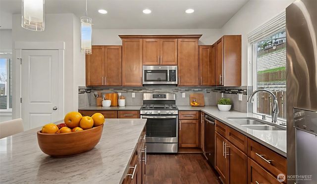 20024 90th Place S, Kent, WA 98031