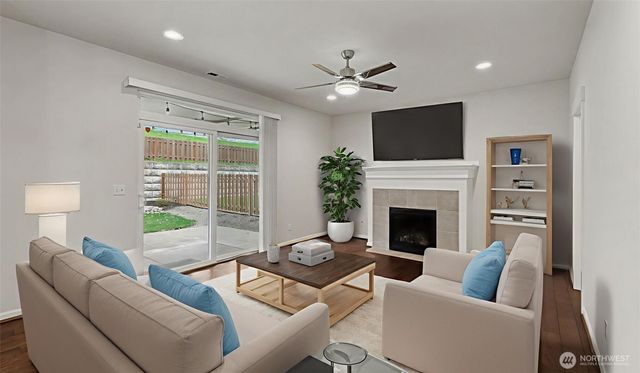 20024 90th Place S, Kent, WA 98031