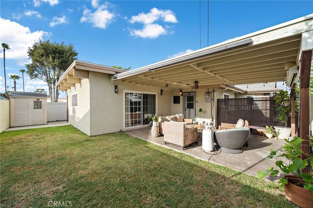 21903 Newkirk, Carson, CA 90745