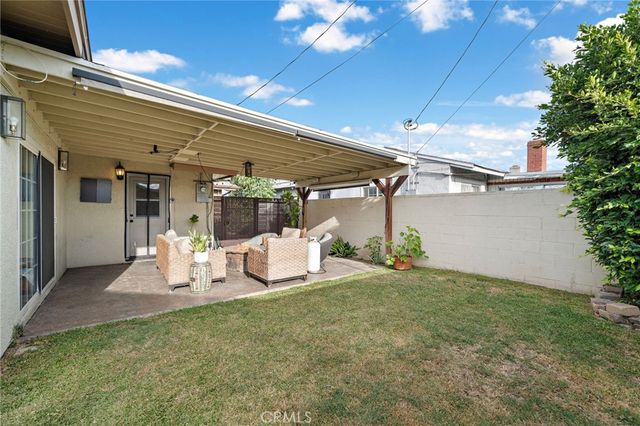 21903 Newkirk, Carson, CA 90745