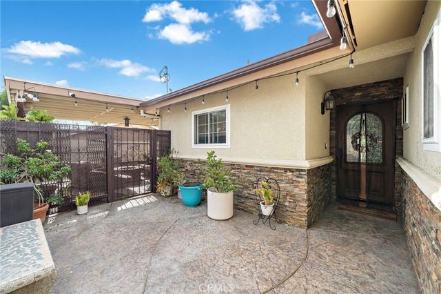 21903 Newkirk, Carson, CA 90745