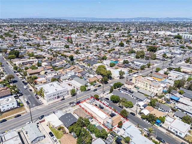 6500 S Hoover, Los Angeles, CA 90044