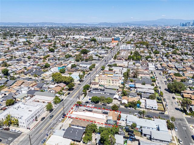 6500 S Hoover, Los Angeles, CA 90044