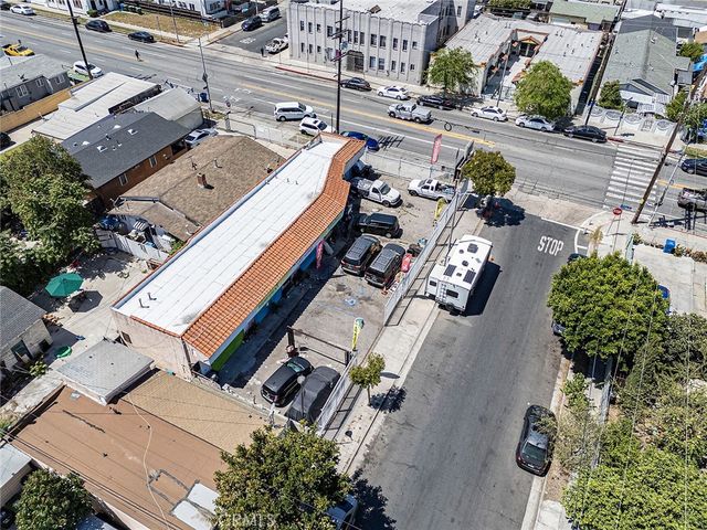 6500 S Hoover, Los Angeles, CA 90044