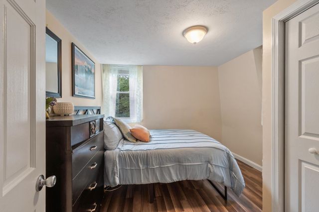 41 Newton Junction Road, Kingston, NH 03848