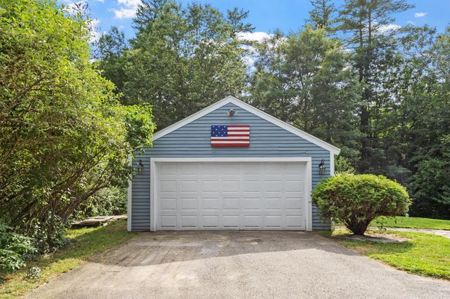 41 Newton Junction Road, Kingston, NH 03848