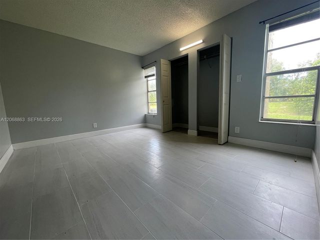 10169 Twin Lakes Drive 23-E, Coral Springs, FL 33071