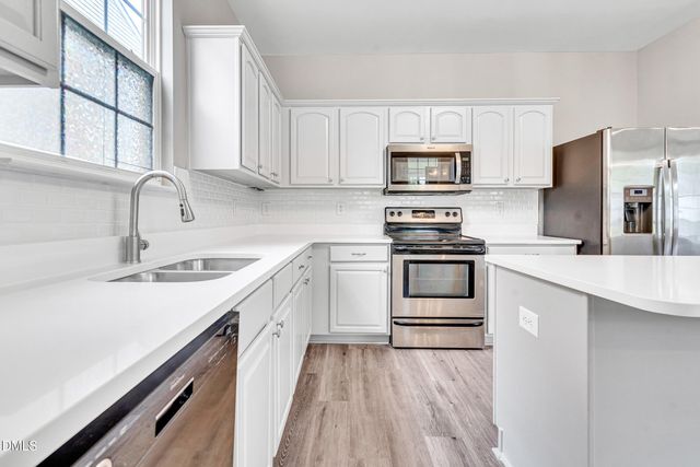 3726 Rivermist Drive, Raleigh, NC 27610